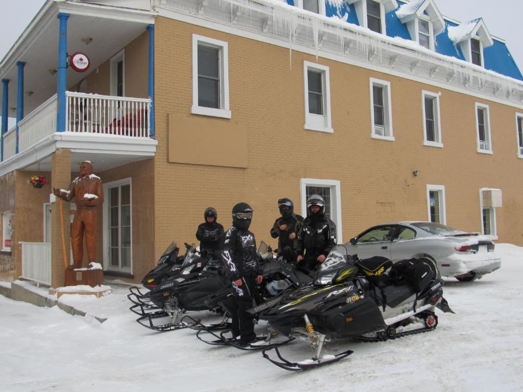 Mattawa 拉沃雅格尔旅馆酒店 外观 照片